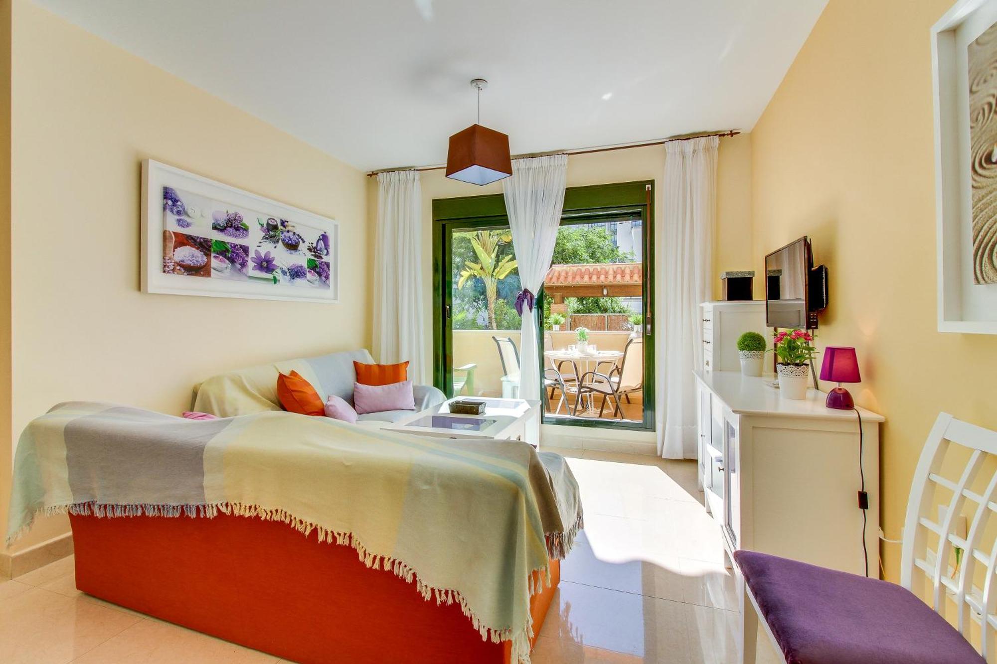 Apartamento Cala Bajo ネルハ エクステリア 写真