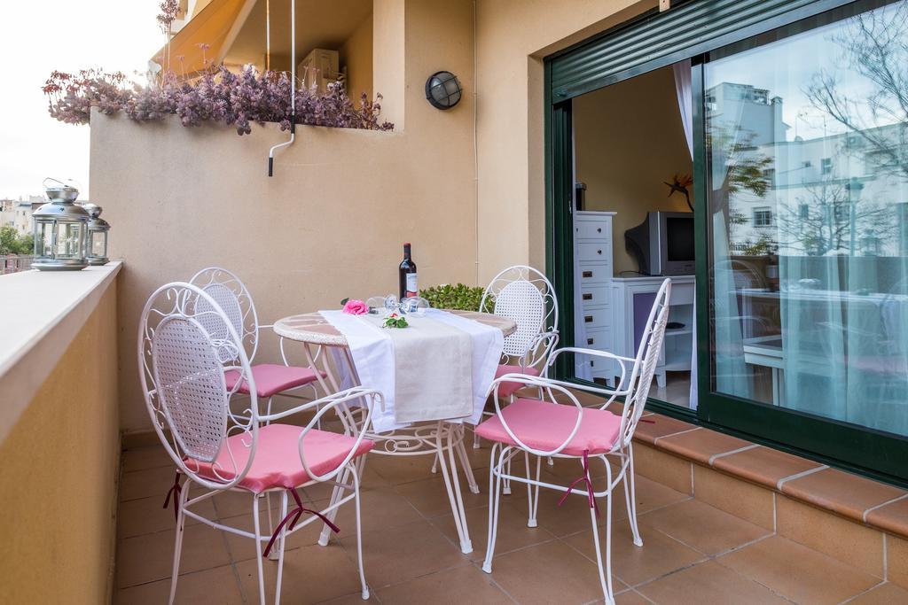 Apartamento Cala Bajo ネルハ エクステリア 写真