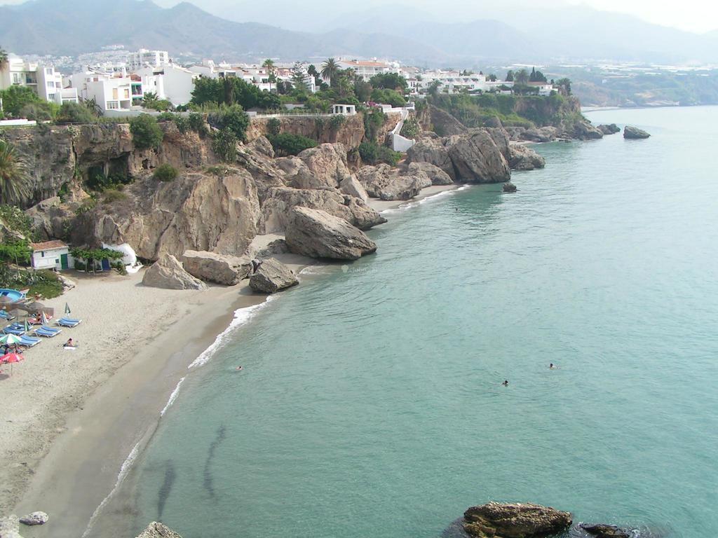 Apartamento Cala Bajo ネルハ エクステリア 写真