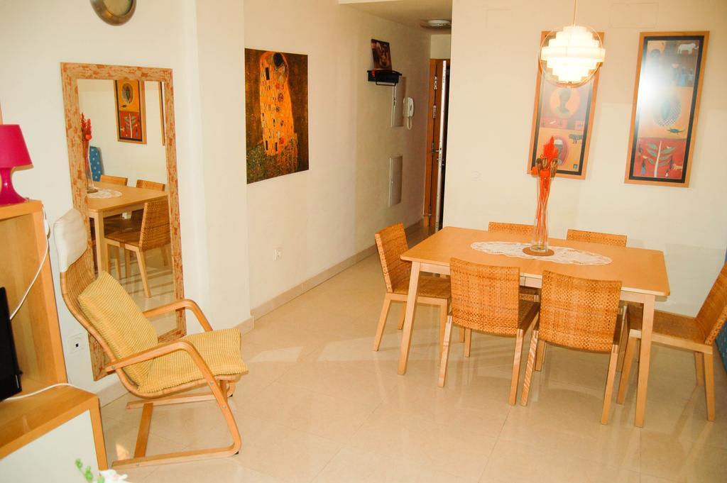 Apartamento Cala Bajo ネルハ エクステリア 写真