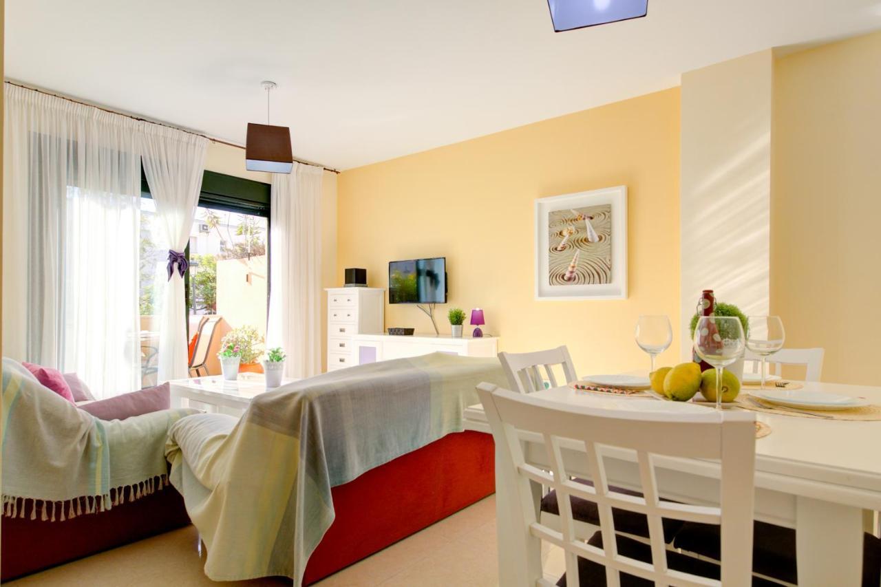 Apartamento Cala Bajo ネルハ エクステリア 写真
